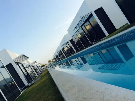 Deluxe Villa, 2 Yatak Odası, Mutfak, Havuz Manzaralı