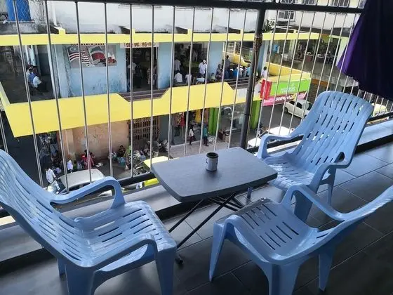 City Üç Kişilik Oda, 1 Yatak Odası, Balkon, Şehir Manzaralı