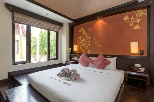 Villa (Tropical)