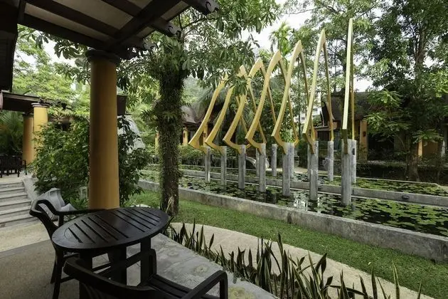 Villa (Tropical)