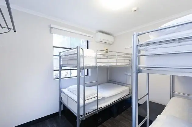 4 Bed Dorm Ensuite