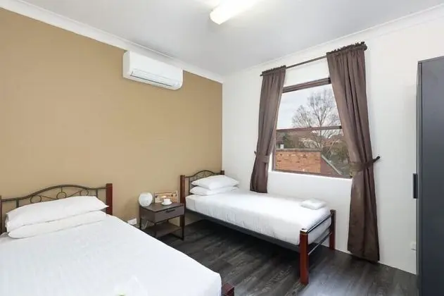 Twin Room Ensuite