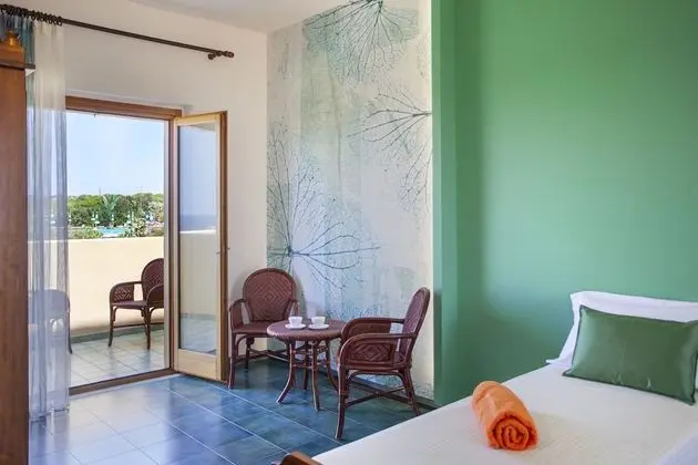 Junior Süit, 1 Çift Kişilik Yatak