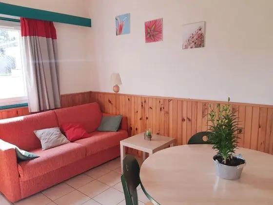 Gîte, 2 lits simple et 1 canapé-lit