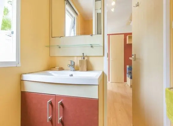 Comfort Karavan, 2 Yatak Odası, Teras (4 Guests)