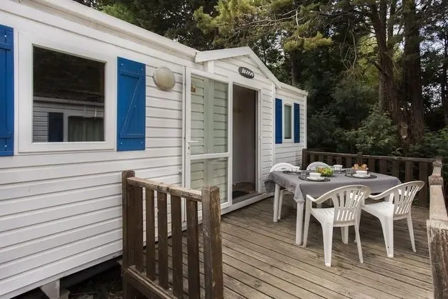 Comfort Karavan, 2 Yatak Odası, Teras (6 Guests)
