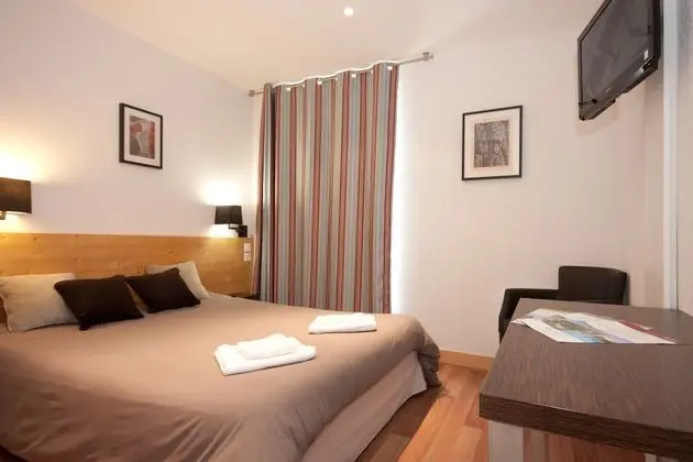 Tek Büyük veya İki Ayrı Yataklı Oda