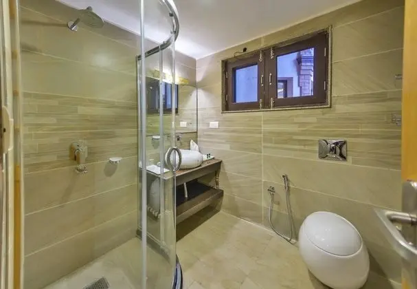 Deluxe Tek Büyük Yataklı Oda, 1 Çift Kişilik Yatak, Sigara İçilmez