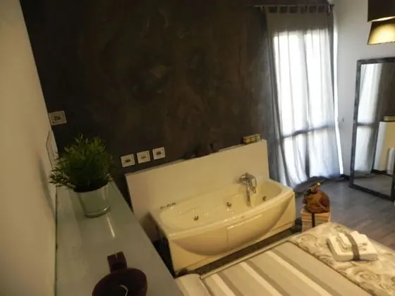 Superior Tek Büyük Yataklı Oda, 1 Yatak Odası, Sıcak Su Havuzu, Kule