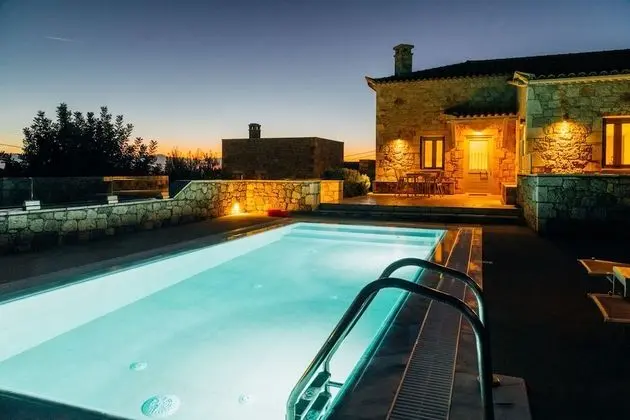 Grand Villa, Kişiye Özel Havuzlu