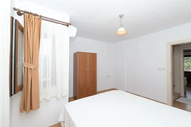 Apart Daire, Birden Çok Yatak, Sigara İçilmez, Bahçe Manzaralı