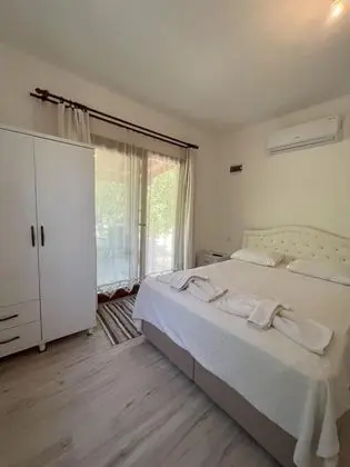 Studio,bahçe Manzaralı,1. Kat
