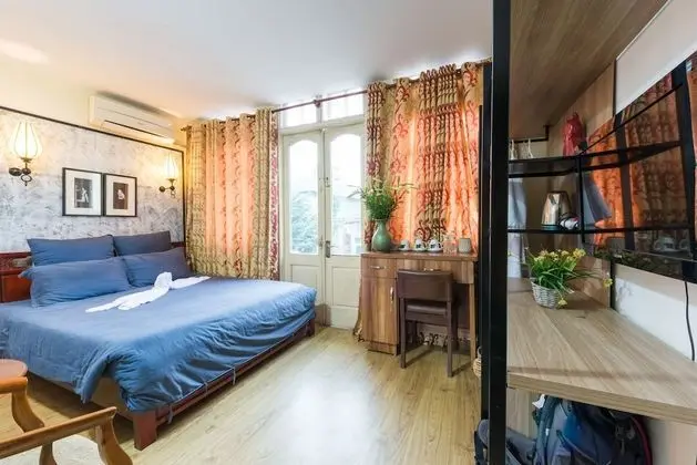 Deluxe Tek Büyük Yataklı Oda