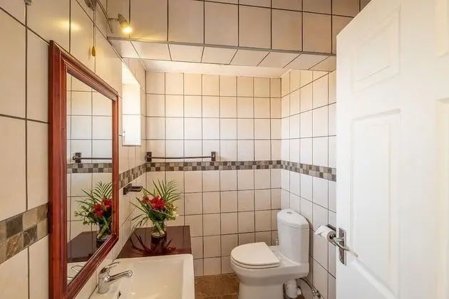 Luxury Oda