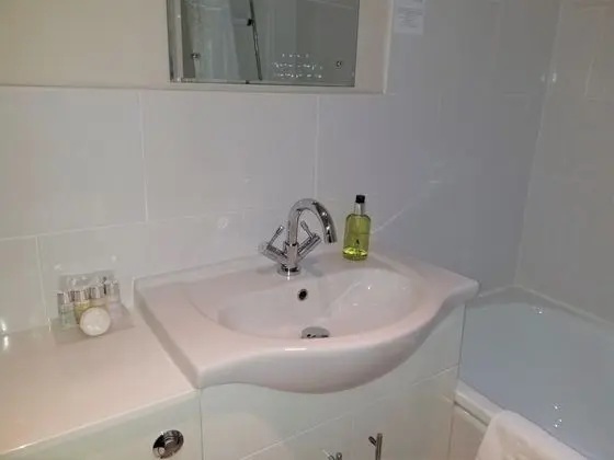 Standard Tek Büyük Yataklı Oda, Küvet