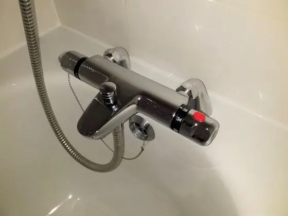 Standard Tek Büyük Yataklı Oda, Küvet