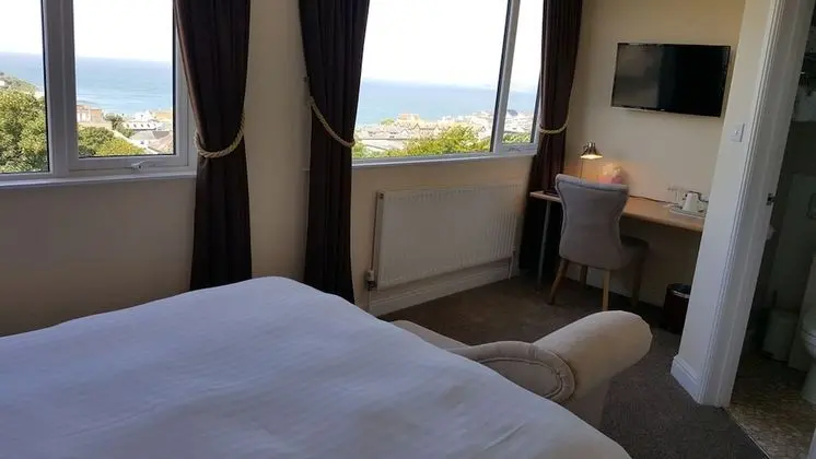 Superior Tek Büyük Yataklı Oda