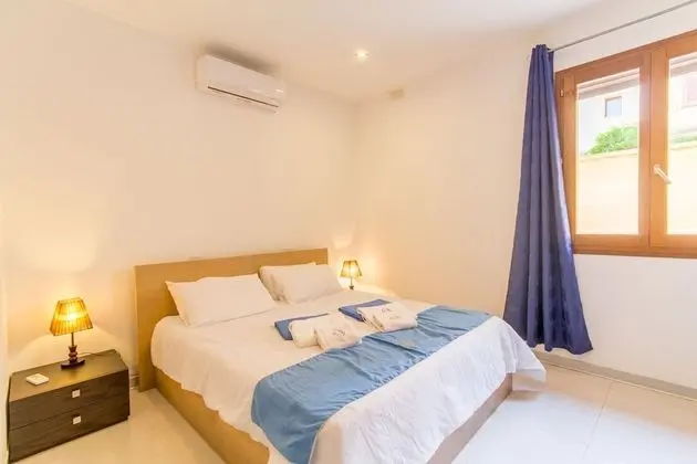 Standard Ev, Birden Çok Yatak (Gee9Teen villa in Gozo, Pool &)