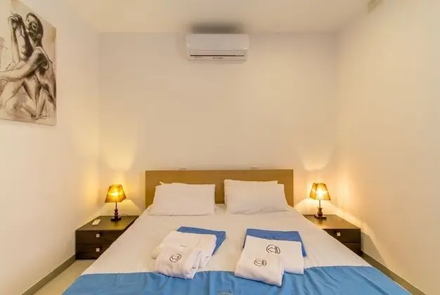 Standard Ev, Birden Çok Yatak (Gee9Teen villa in Gozo, Pool &)