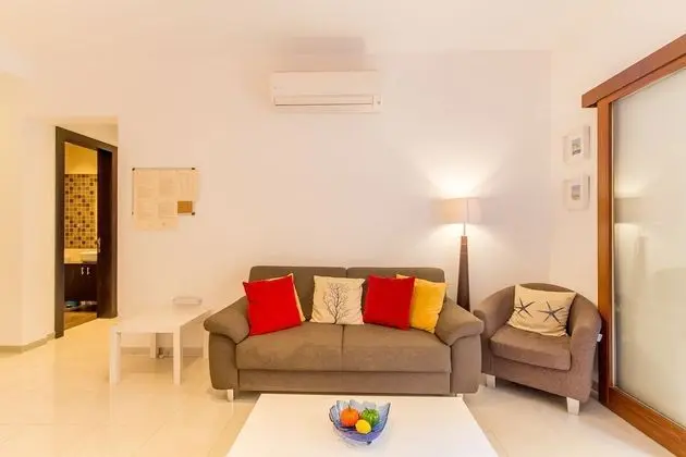 Standard Ev, Birden Çok Yatak (Gee9Teen villa in Gozo, Pool &)