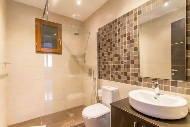 Standard Ev, Birden Çok Yatak (Gee9Teen villa in Gozo, Pool &)