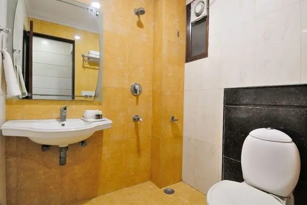 Basic Büyük Yataklı Tek Kişilik Oda, 1 Çift Kişilik Yatak