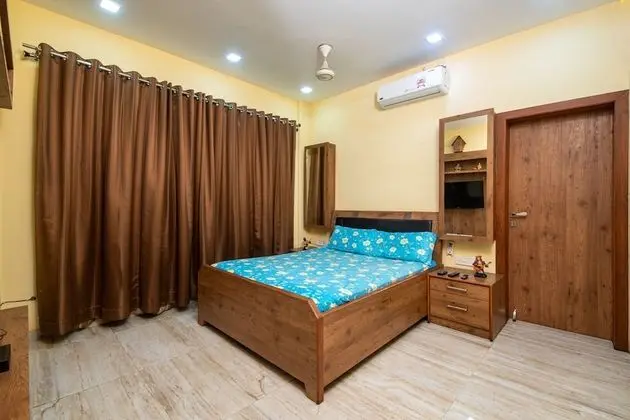 Standard room with Temple View