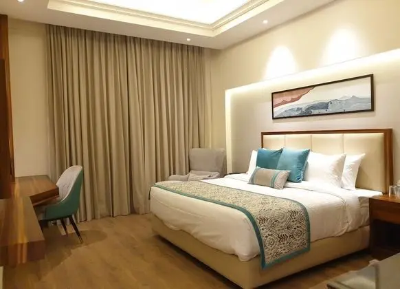 Deluxe Tek Büyük veya İki Ayrı Yataklı Oda