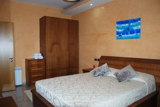 Tek Büyük Yataklı Oda