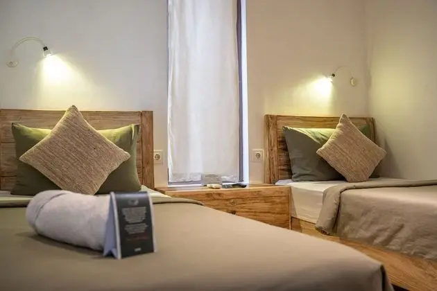 Private Twin Bed