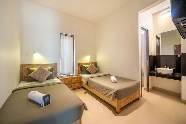 Private Twin Bed