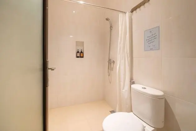 Private Twin Bed
