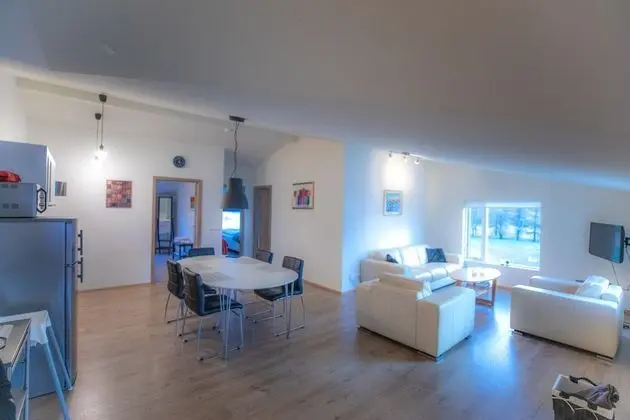 Apart Daire, 2 Yatak Odası, Deniz Manzaralı (02)