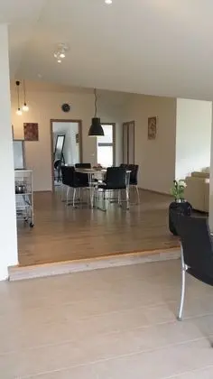 Apart Daire, 2 Yatak Odası, Deniz Manzaralı (02)