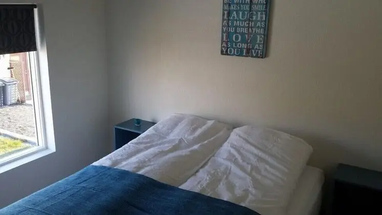 Apart Daire, 2 Yatak Odası, Deniz Manzaralı (02)