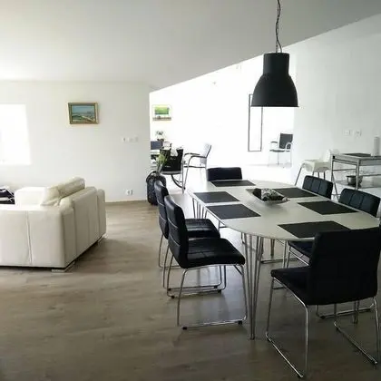 Apart Daire, 2 Yatak Odası, Deniz Manzaralı (02)