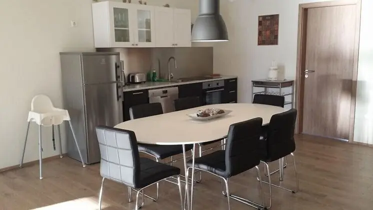 Apart Daire, 2 Yatak Odası, Deniz Manzaralı (02)