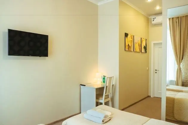 Comfort Tek Büyük veya İki Ayrı Yataklı Oda