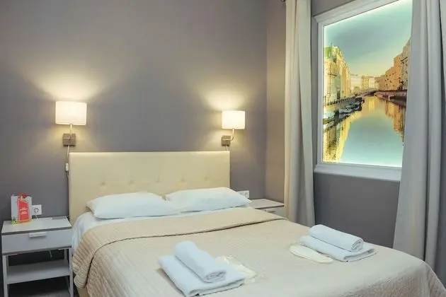 Tek Büyük Yataklı Oda, Penceresiz