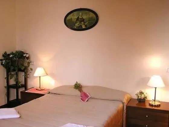 Standard Tek Büyük veya İki Ayrı Yataklı Oda, Balkon