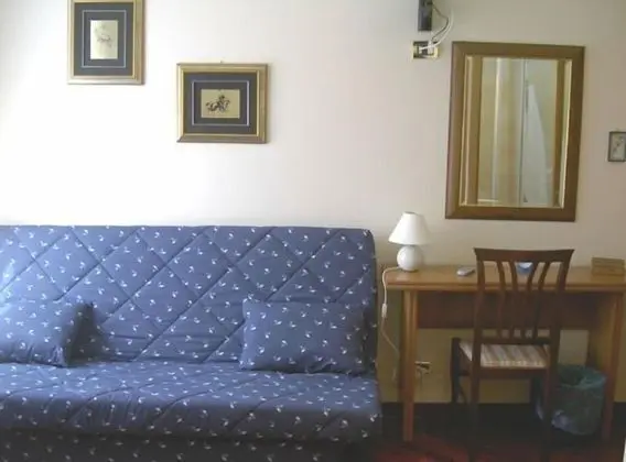 Tek Kişilik Oda