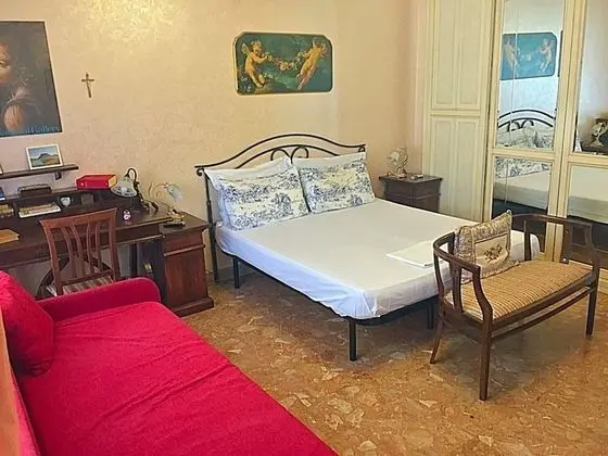 Üç Kişilik Oda