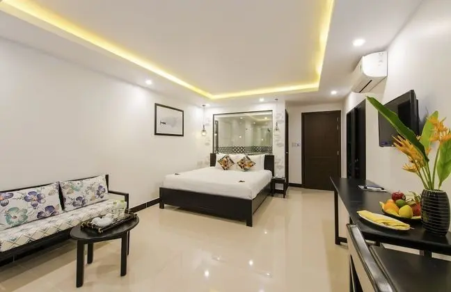 Deluxe Tek Büyük veya İki Ayrı Yataklı Oda, Balkon, Nehir Manzaralı