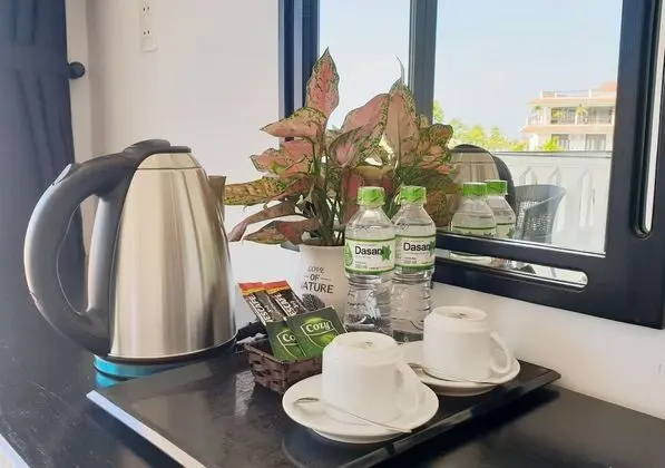 Deluxe Tek Büyük veya İki Ayrı Yataklı Oda, Balkon, Nehir Manzaralı