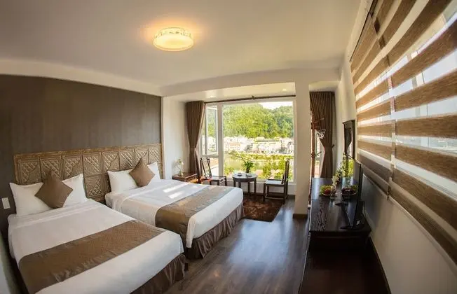 Deluxe Tek Büyük Yataklı Oda, Dağ Manzaralı