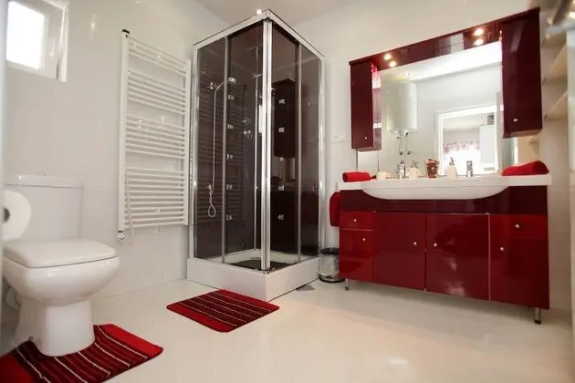 Apart Daire, 2 Yatak Odası (Alenka)