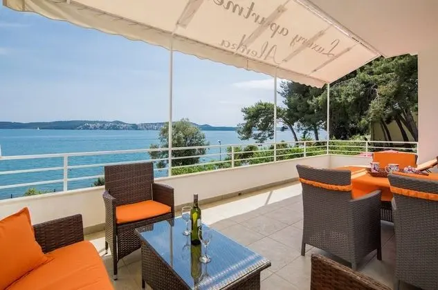 Apart Daire, 2 Yatak Odası (Alenka)