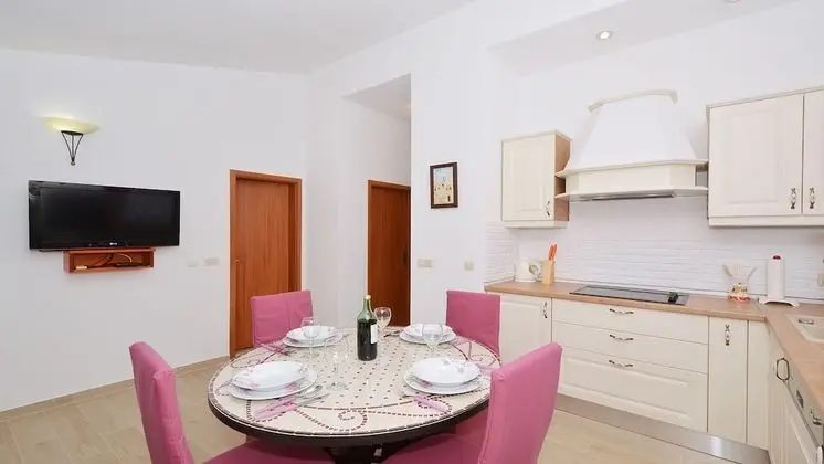 Apart Daire, 2 Yatak Odası (Anya)