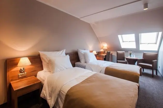 Tek Büyük veya İki Ayrı Yataklı Oda