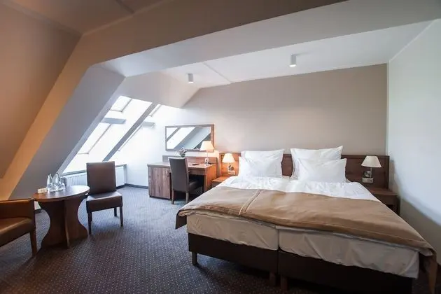 Tek Büyük veya İki Ayrı Yataklı Oda